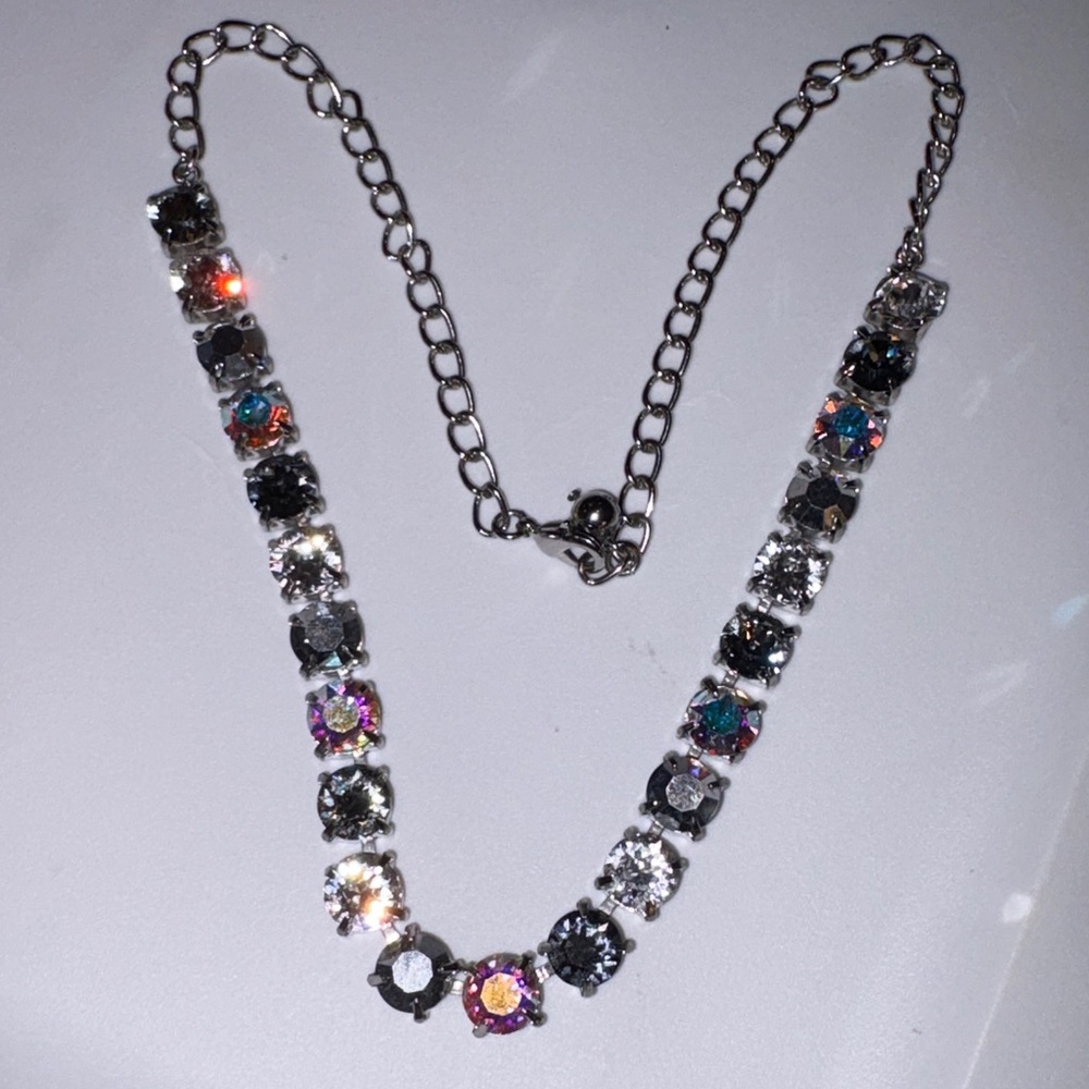 Stunning Iridescent & Gray Rhinestone Aurora Borealis Tennis Choker Necklace